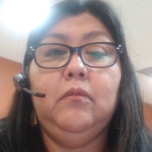 Meet your Posher, Ofelia